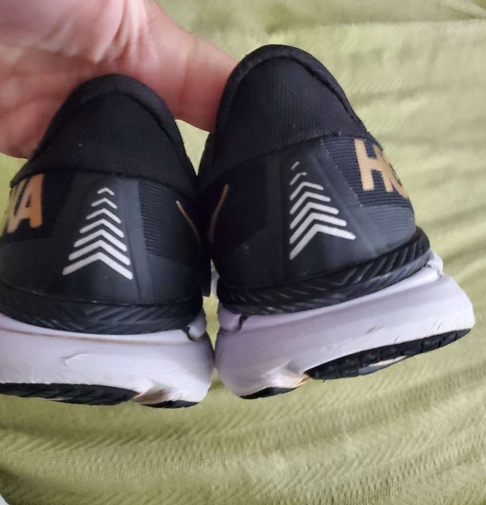 Hoka One One Clifton 7 Men’s Sneakers Size 7.5 Gold & Black - Picture 6 of 16